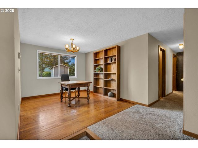 8821 Ne 102ND St, Vancouver, WA 98662