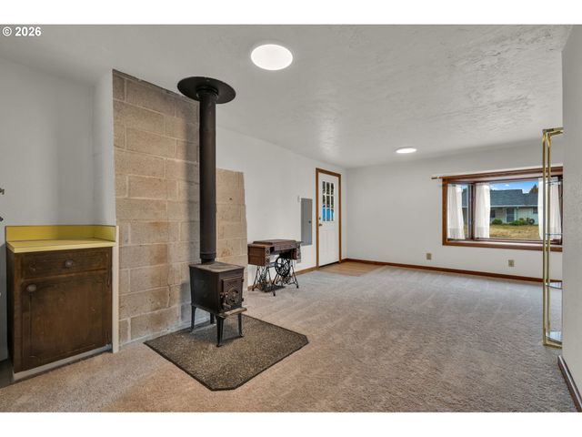 8821 Ne 102ND St, Vancouver, WA 98662