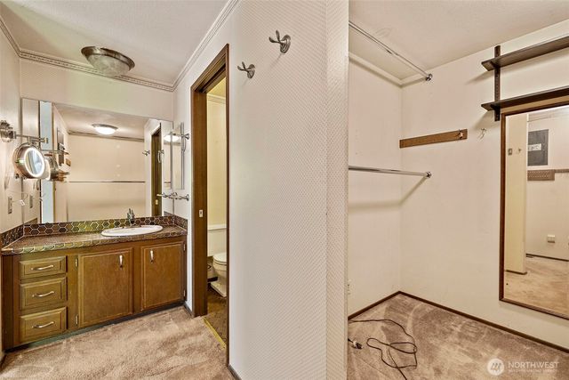 145 Big Bear Place NW, Issaquah, WA 98027