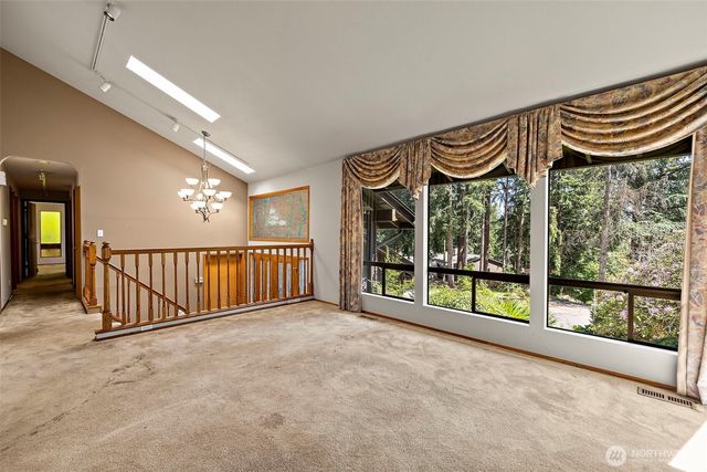145 Big Bear Place NW, Issaquah, WA 98027