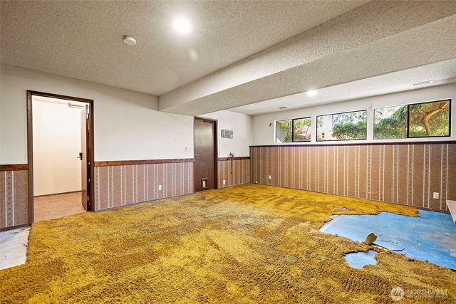 145 Big Bear Place NW, Issaquah, WA 98027