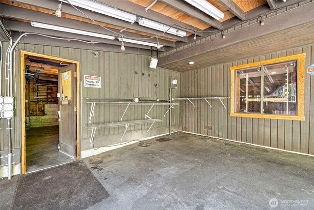 145 Big Bear Place NW, Issaquah, WA 98027