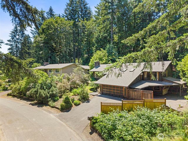 145 Big Bear Place NW, Issaquah, WA 98027