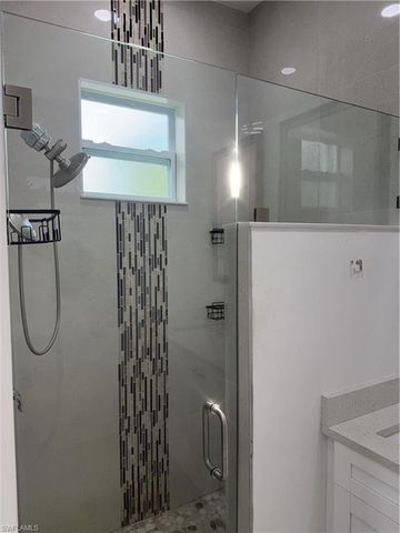 1147 Antonio ST E, Lehigh Acres, FL 33974