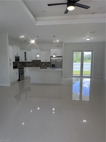 1147 Antonio ST E, Lehigh Acres, FL 33974