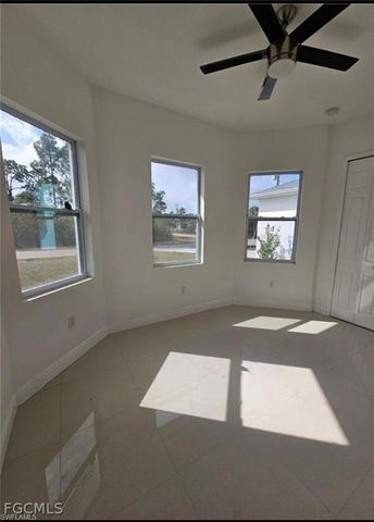 1147 Antonio ST E, Lehigh Acres, FL 33974