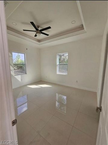1147 Antonio ST E, Lehigh Acres, FL 33974