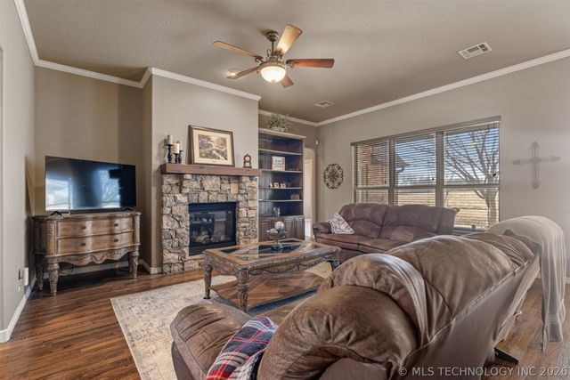 14826 S 52nd Avenue, Bixby, OK 74008