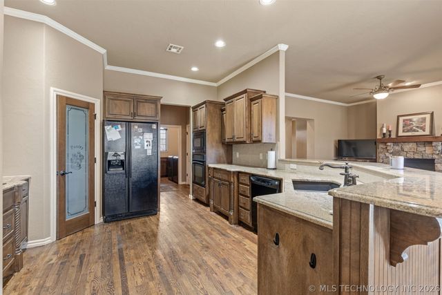 14826 S 52nd Avenue, Bixby, OK 74008