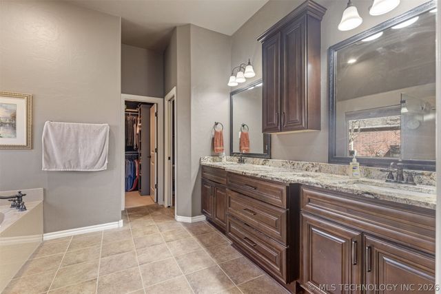 14826 S 52nd Avenue, Bixby, OK 74008