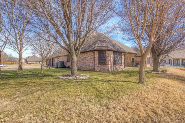 14826 S 52nd Avenue, Bixby, OK 74008