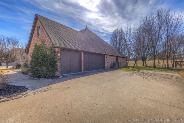 14826 S 52nd Avenue, Bixby, OK 74008