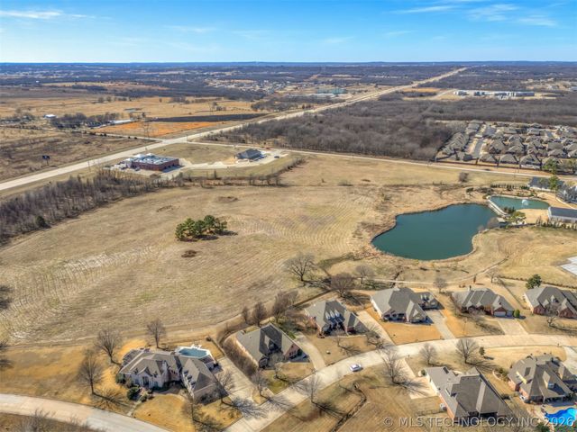 14826 S 52nd Avenue, Bixby, OK 74008