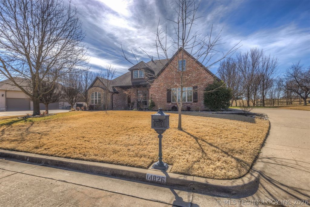 14826 S 52nd Avenue, Bixby, OK 74008