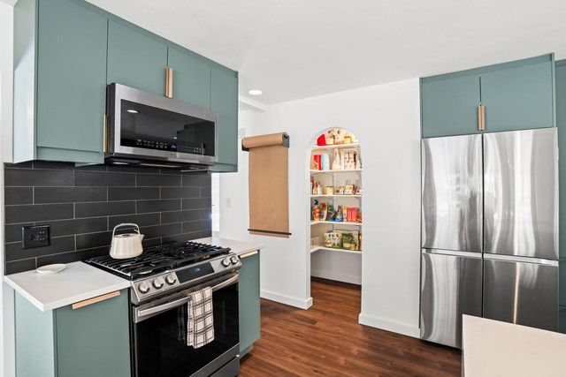 396 Kennedy COURT W, Colgate, WI 53017