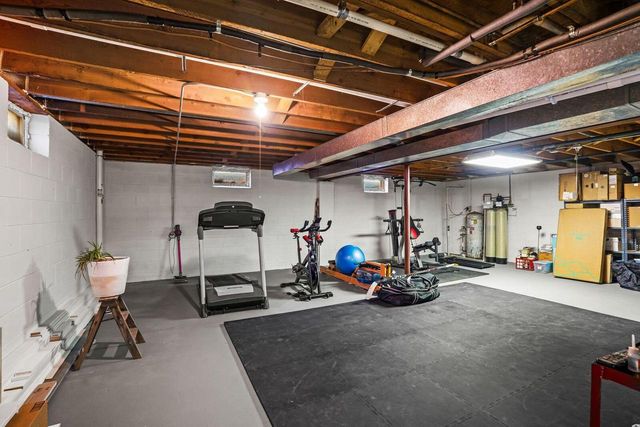 396 Kennedy COURT W, Colgate, WI 53017