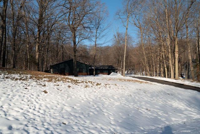 396 Kennedy COURT W, Colgate, WI 53017