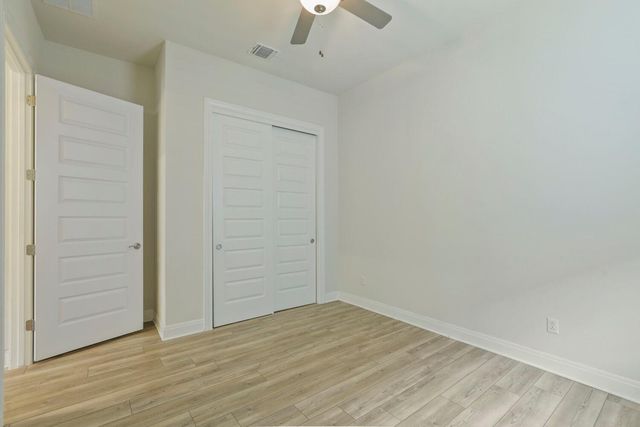 137 Climbing Rock LOOP, Dripping Springs, TX 78620