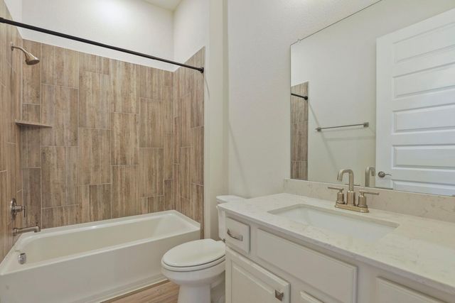 137 Climbing Rock LOOP, Dripping Springs, TX 78620