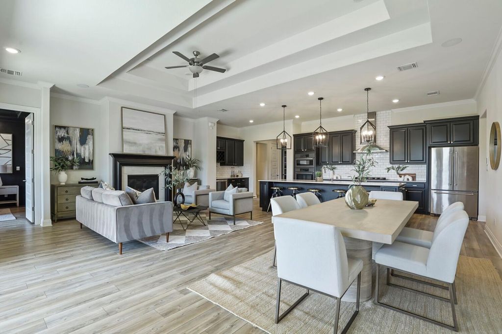 137 Climbing Rock LOOP, Dripping Springs, TX 78620