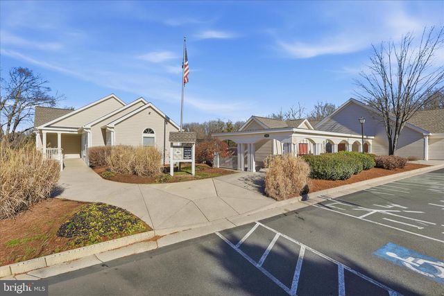 5870 LINDEN CREEK CT, Centreville, VA 20120