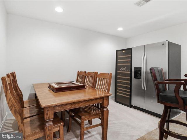 5870 LINDEN CREEK CT, Centreville, VA 20120