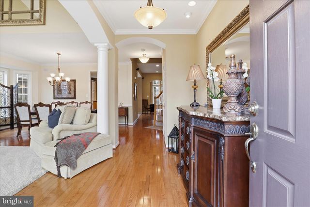 5870 LINDEN CREEK CT, Centreville, VA 20120