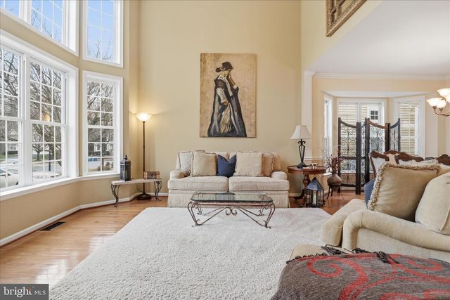 5870 LINDEN CREEK CT, Centreville, VA 20120