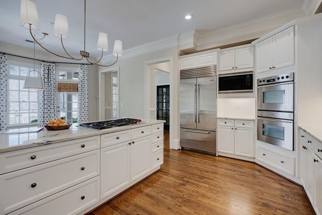 3014 Greendale Drive NW, Atlanta, GA 30327