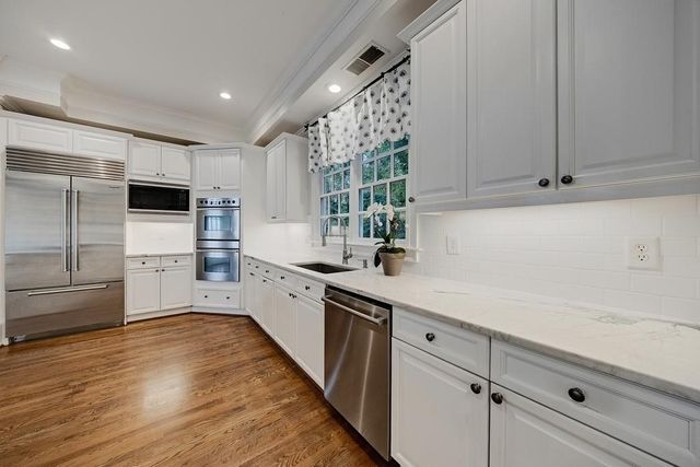 3014 Greendale Drive NW, Atlanta, GA 30327