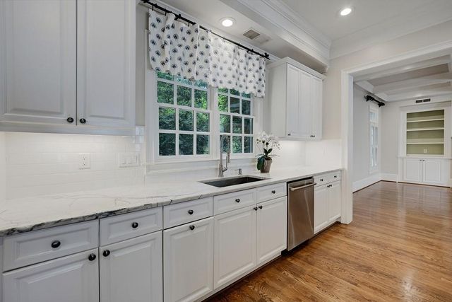3014 Greendale Drive NW, Atlanta, GA 30327