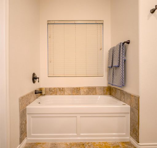 349 Firestone DR, Marble Falls, TX 78654