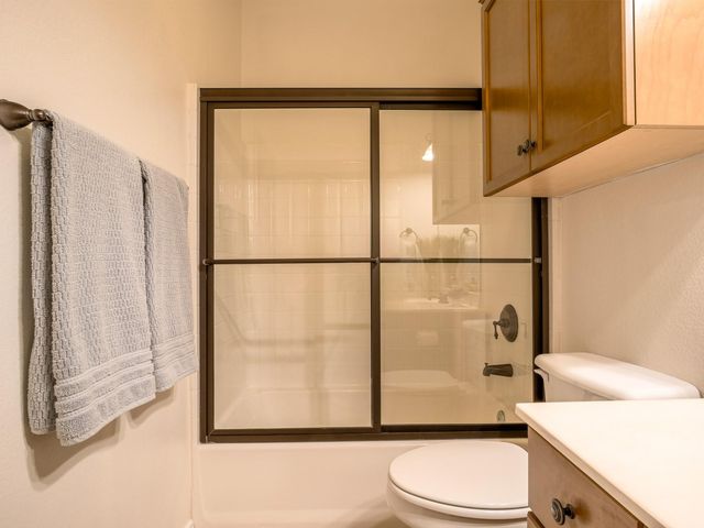 349 Firestone DR, Marble Falls, TX 78654