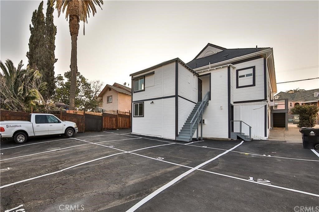 210 Belmont Avenue, Los Angeles, CA 90026 — photo 2
