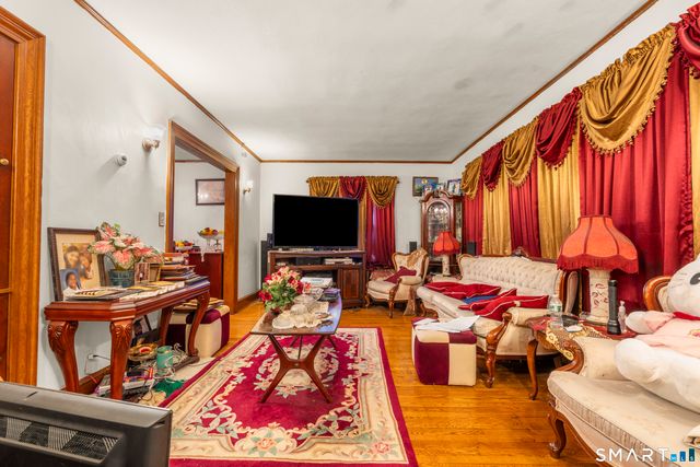 61 Elmer Street, East Hartford, CT 06108