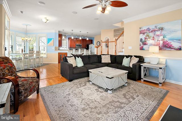 12201 OCEAN VISTA DR, Berlin, MD 21811