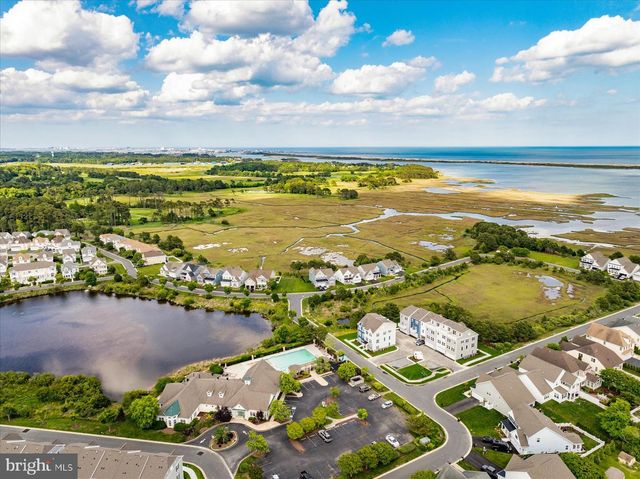 12201 OCEAN VISTA DR, Berlin, MD 21811