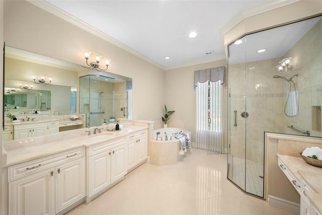 16204 DAYSAILOR TRAIL, Lakewood Ranch, FL 34202