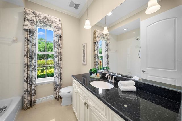 16204 DAYSAILOR TRAIL, Lakewood Ranch, FL 34202