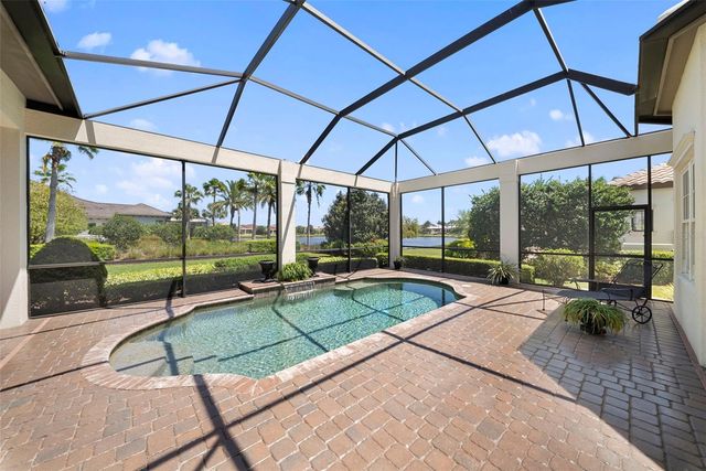 16204 DAYSAILOR TRAIL, Lakewood Ranch, FL 34202