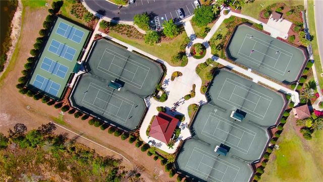 16204 DAYSAILOR TRAIL, Lakewood Ranch, FL 34202