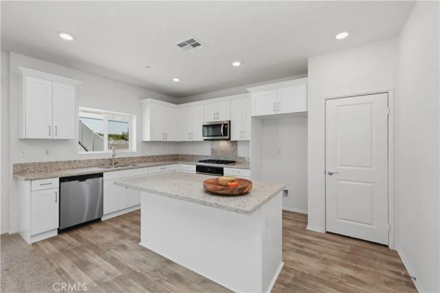 26244 Pissaro Way, Moreno Valley, CA 92555