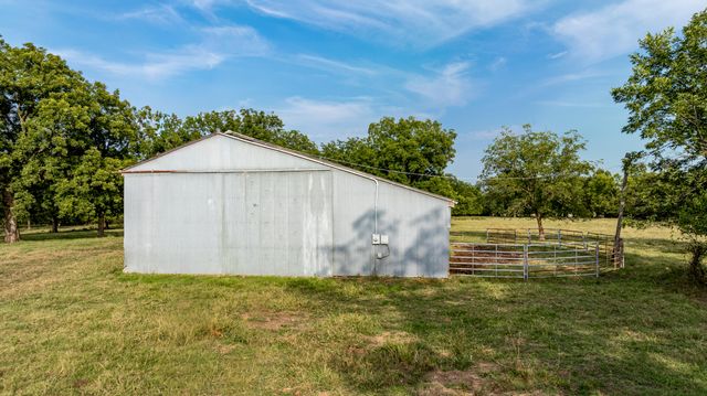 27660 S 620 Road, Grove, OK 74344
