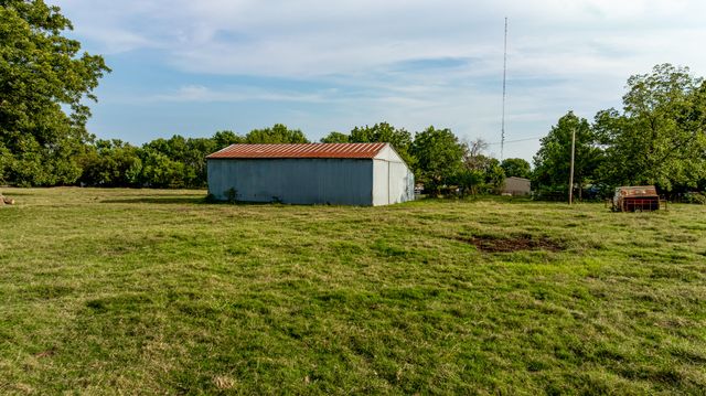 27660 S 620 Road, Grove, OK 74344