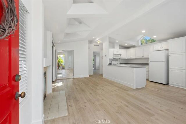 30802 Coast F18, Laguna Beach, CA 92651