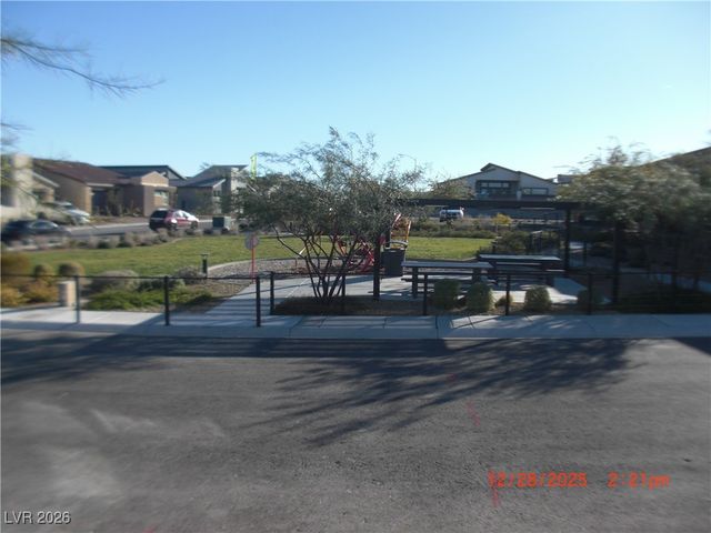 9751 Evergreen Pine Street, Las Vegas, NV 89166