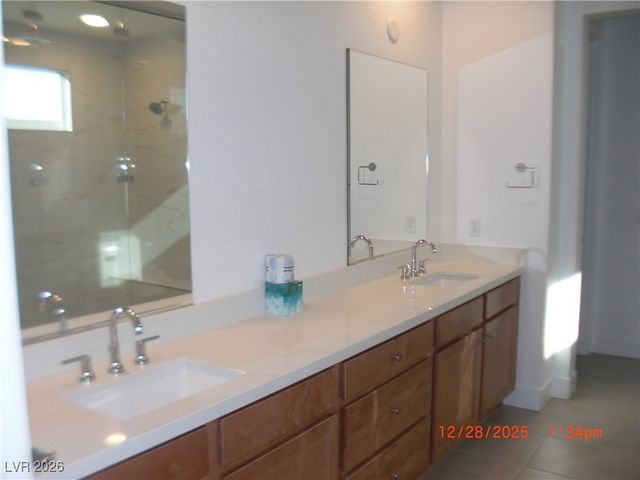 9751 Evergreen Pine Street, Las Vegas, NV 89166