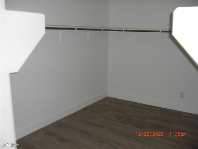 9751 Evergreen Pine Street, Las Vegas, NV 89166