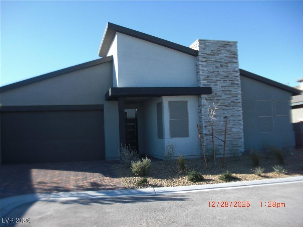 9751 Evergreen Pine Street, Las Vegas, NV 89166