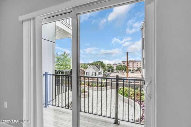 120 Monmouth Street AUTUMN-301, Red Bank, NJ 07701